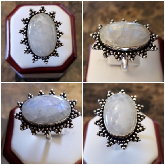 Genuine 18ct Rainbow Moonstone Ring Size 9 - Picture 2 of 6